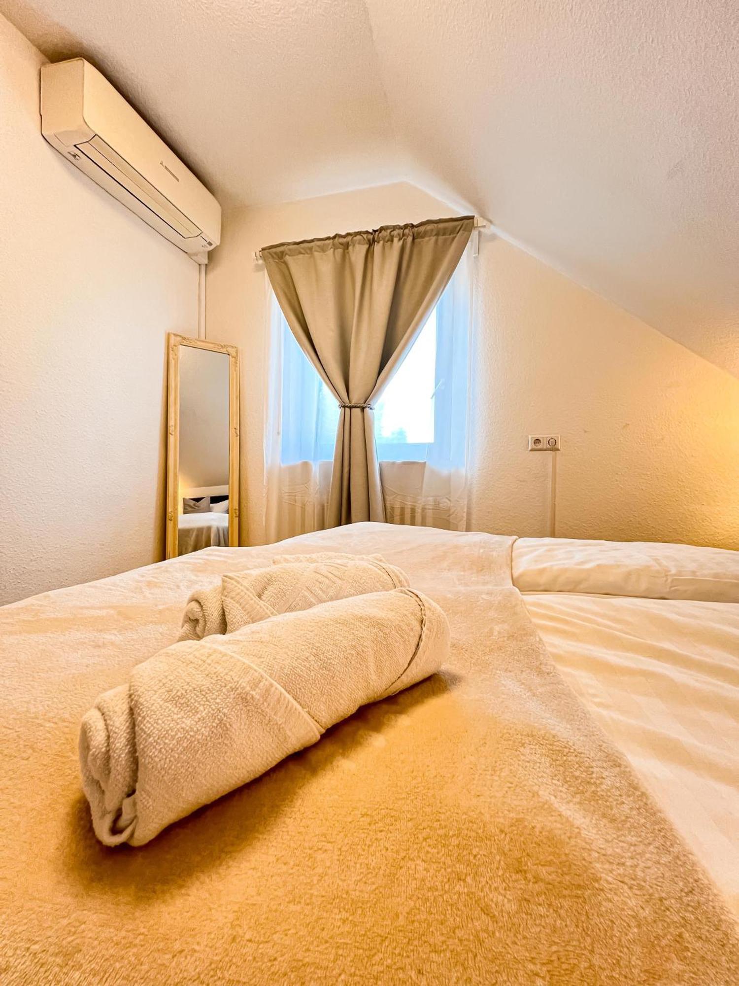 Epa Apartment - France Style Rust Luaran gambar